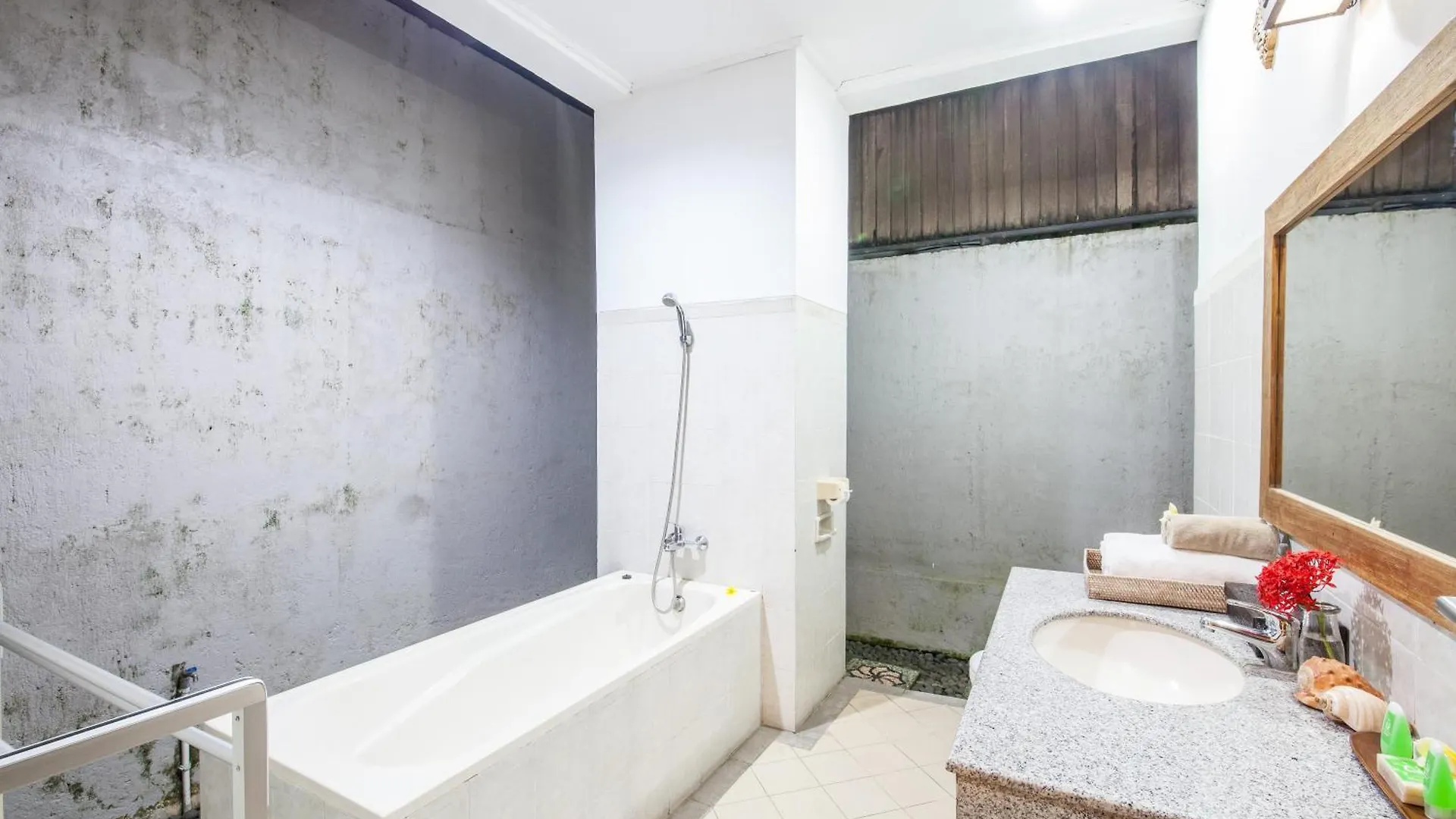 6-Br Private Pool Legian Villa 5-Min Walking To Beach スミニャック