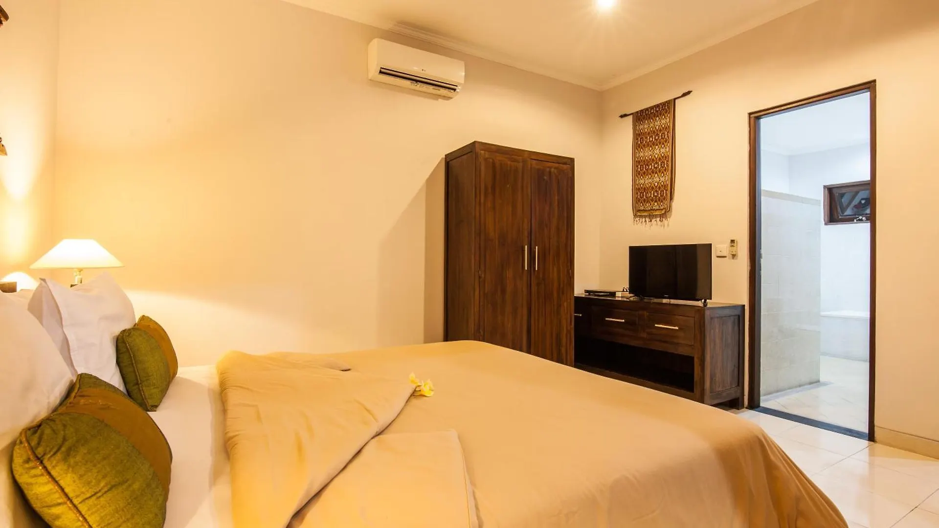 6-Br Private Pool Legian Villa 5-Min Walking To Beach Seminyak